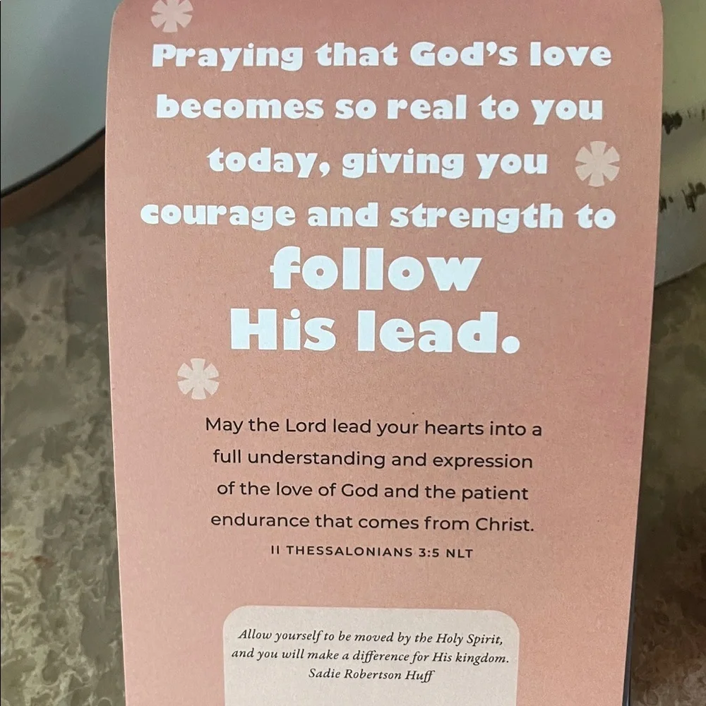 Celebrate the Good Pass-Along Notes by Sadie Robertson Huff - Blue and Gold
